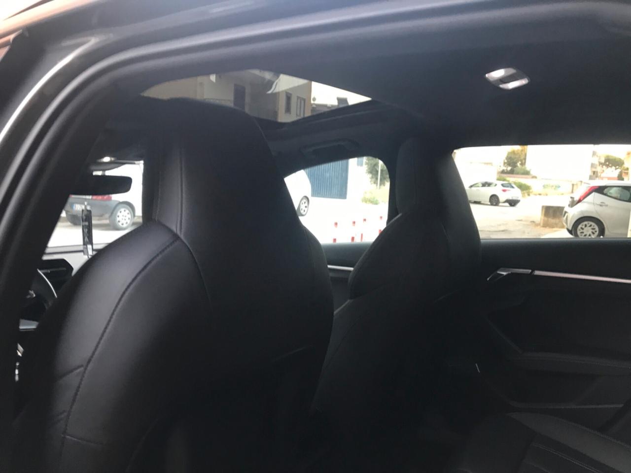Audi A3 SPB 30 g-tron S tronic 131CV S LINE BLACK EDITION " TETTO PELLE LED MATRIX B&O 18 "