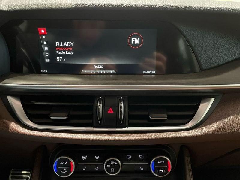 Alfa Romeo Stelvio 2.2 t Executive Q4 210cv auto