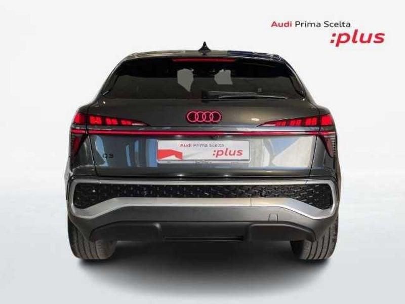 Audi Q3 Sportback Audi Sportback Business TFSI 110 kW S tronic