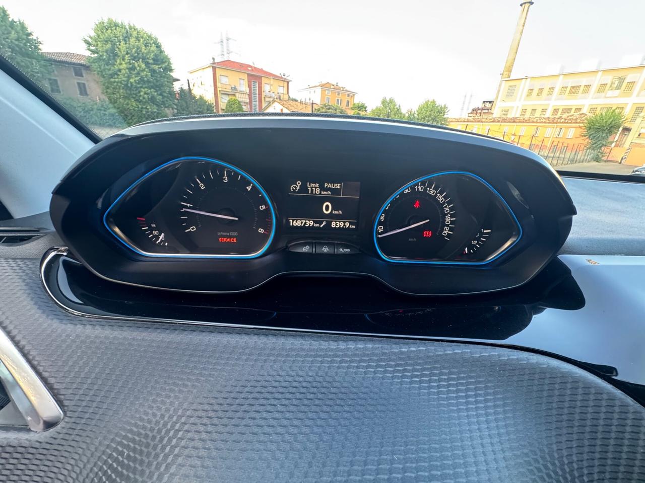 Peugeot 2008 Anno 2016 1.6 Diesel Crossway Euro6
