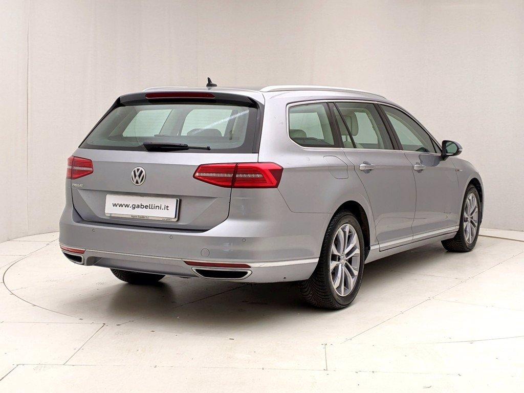 VOLKSWAGEN Passat Variant 2.0 BiTDI SCR 4MOTION DSG Executive BMT del 2018