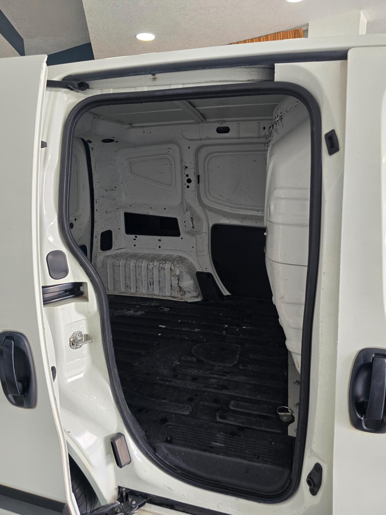 Fiat Fiorino 1.3 MJT 95CV Cargo Adventure