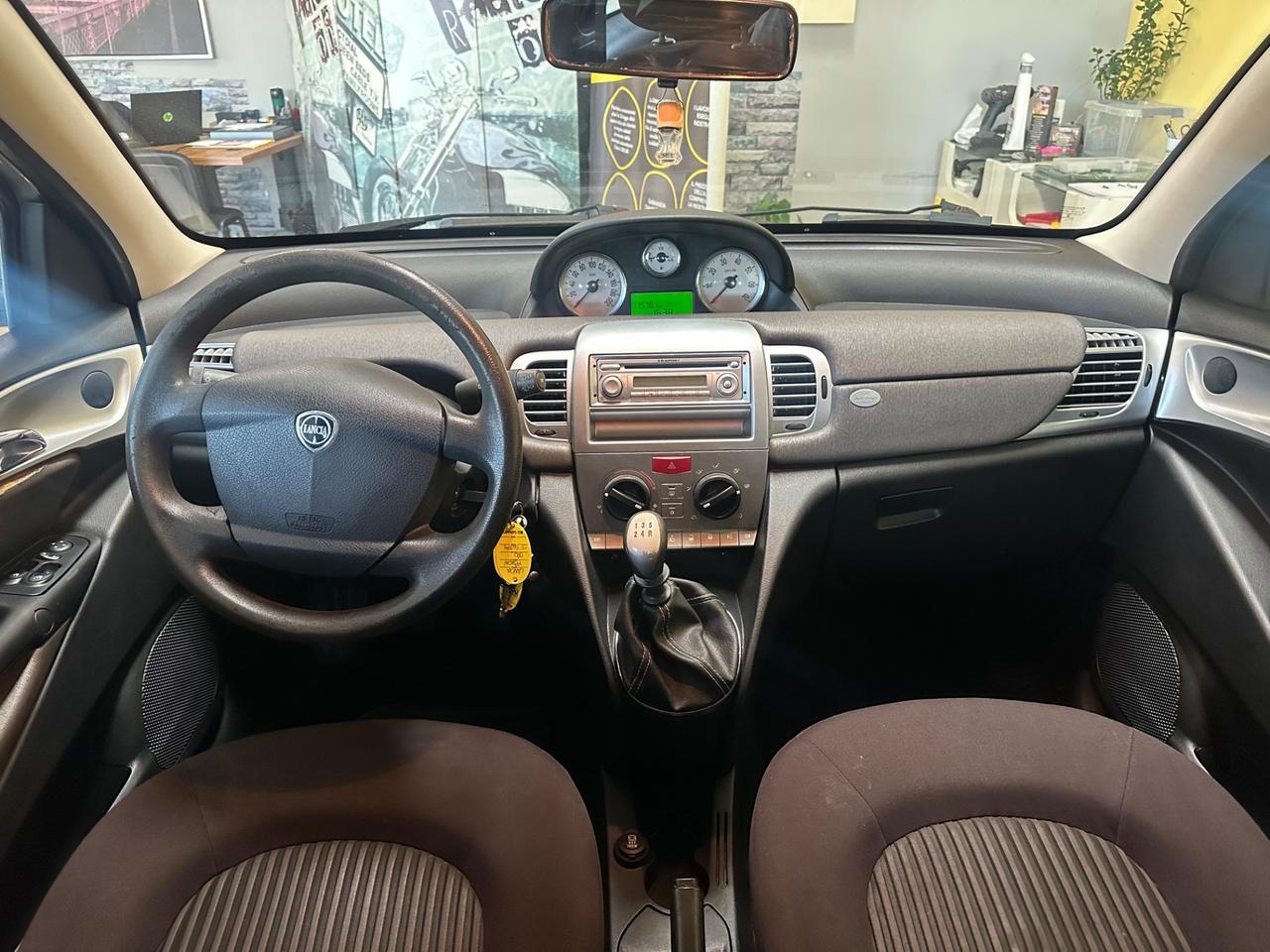 Lancia Ypsilon 1.2 69 CV Diva