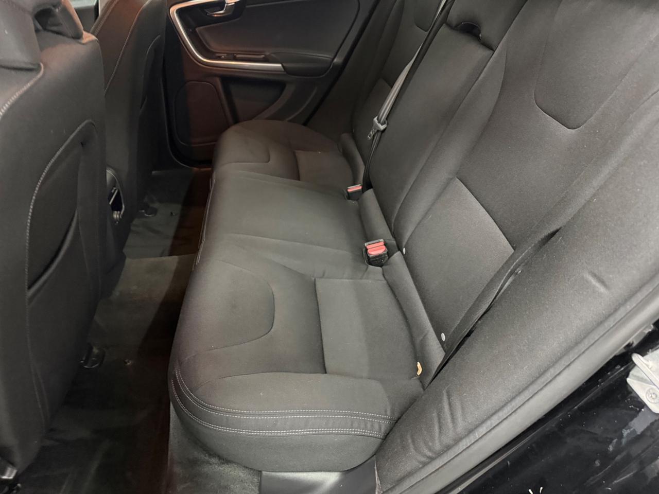 Volvo V60 D2 Geartronic Kinetic