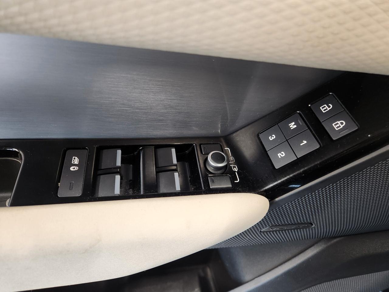 Land Rover Range Velar 2.0D I4 204 CV R-Dynamic HSE