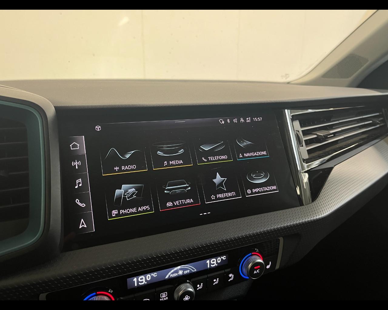 AUDI A1 SPORTBACK 30 TFSI BUSINESS