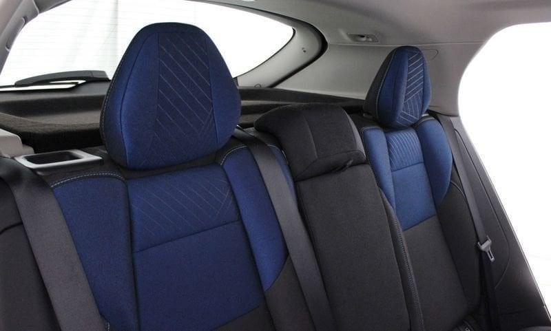 Lynk & Co 01 01 PHEV