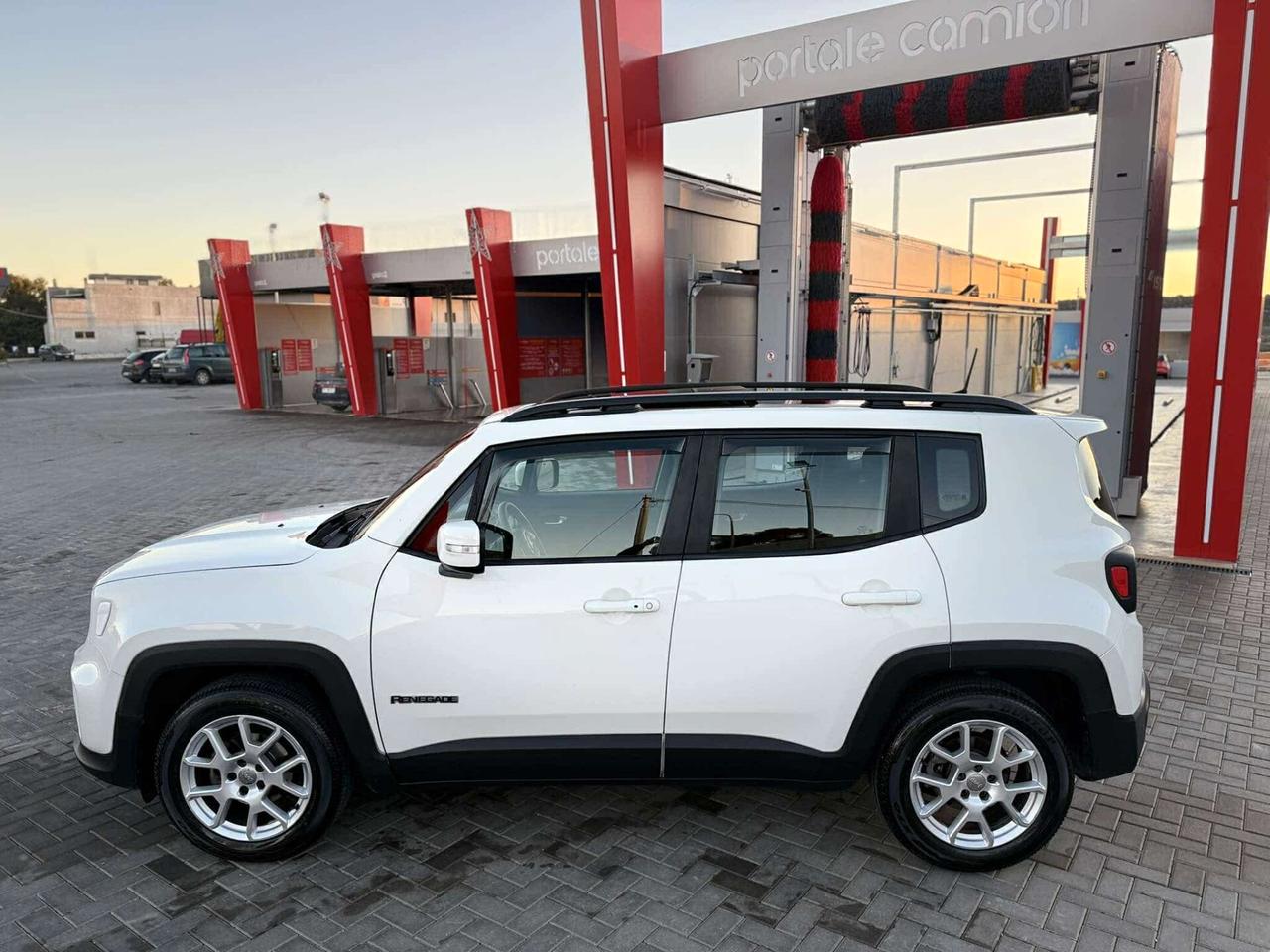 Jeep Renegade 1.6 Mjt DDCT 120 CV Limited