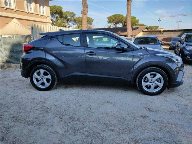 TOYOTA C-HR 1.8Hybr. E-CVT CLIMA,NAVI,TELECAMERA ..
