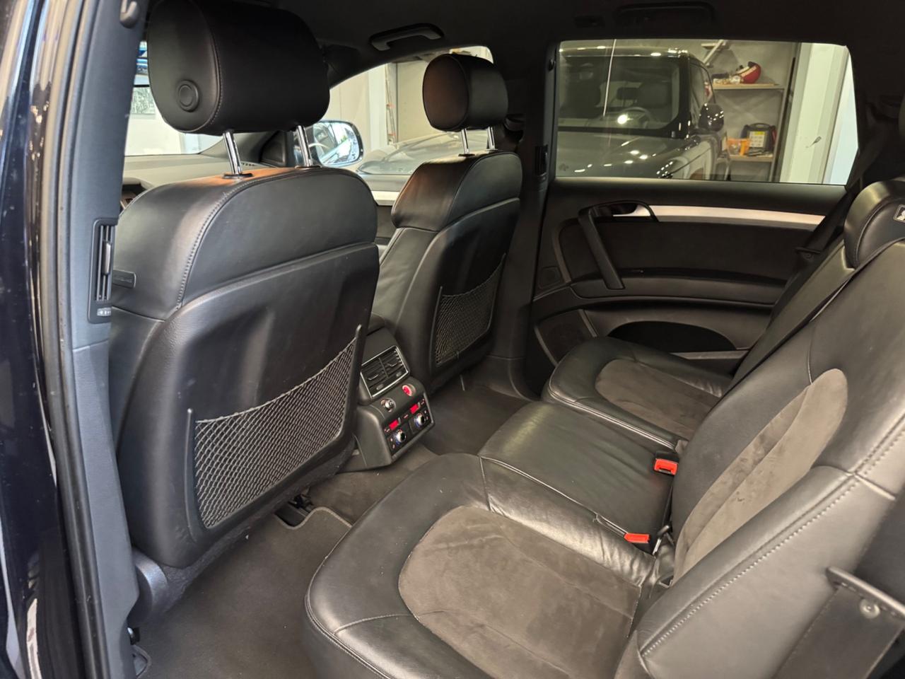 Audi Q7 3.0 V6 TDI 245 CV clean 7 posti quattro tiptronic edition