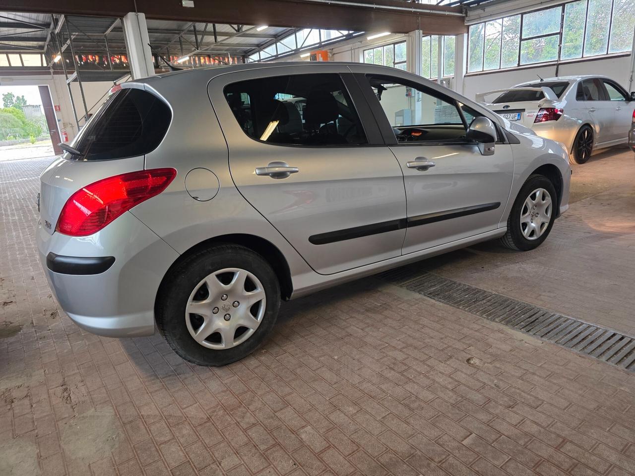 Peugeot 308 1.4 VTi 95CV perfetta e garantita 12 mesi