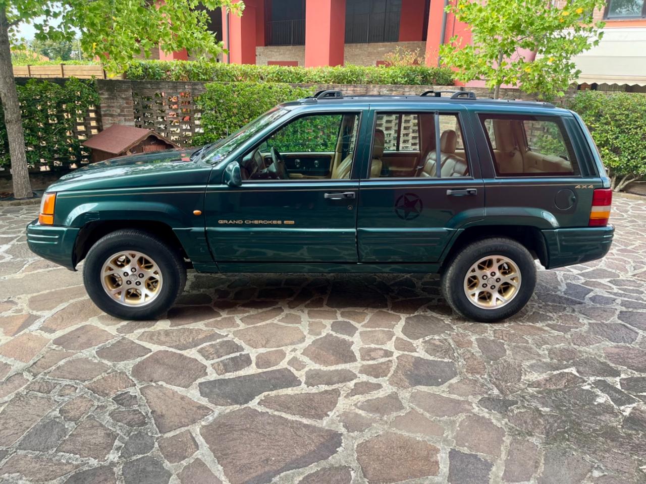 Jeep Grand Cherokee Grand Cherokee 5.2 (EU) 4WD aut. Quadra-Trac Limited