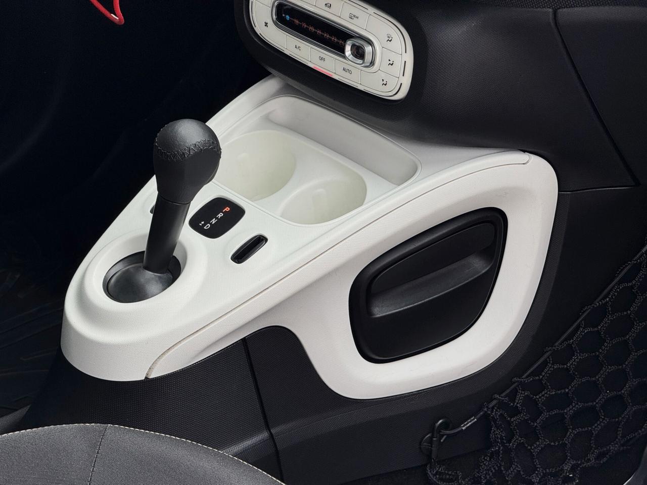 smart forFour 1.0 Passion 71CV Twinamic BLOCK SHAFT