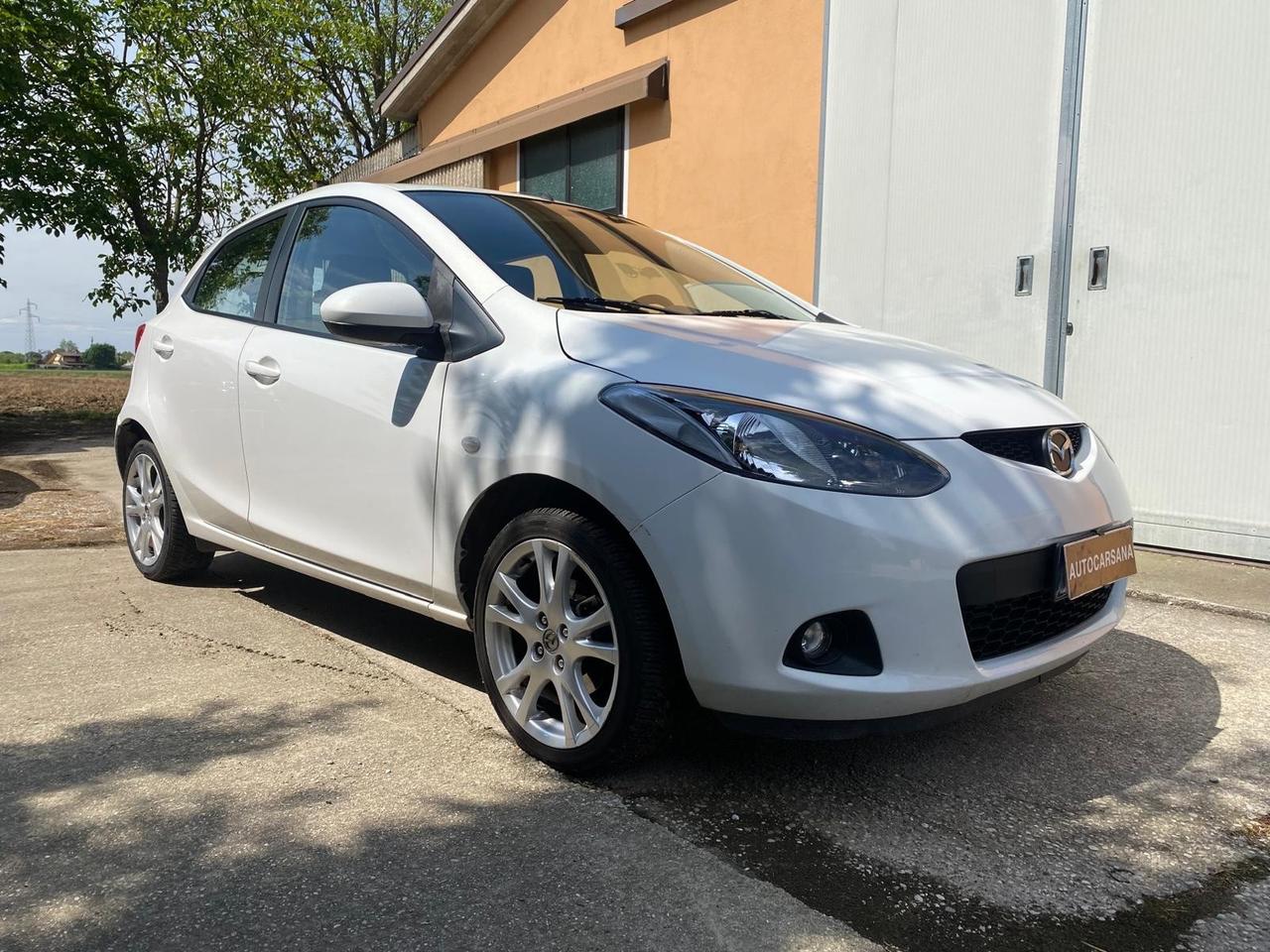 MAZDA 2 1.4 DIESEL PLUS MOLTO BELLA GUARDA