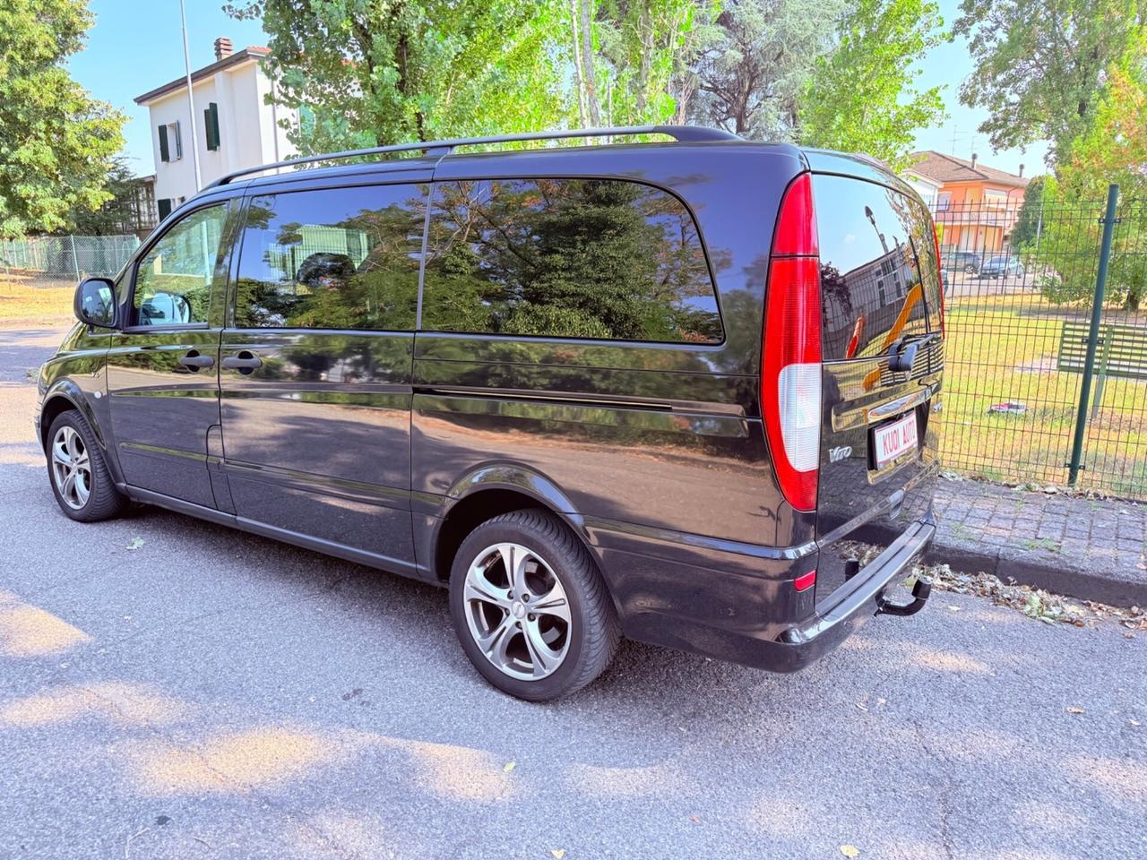 Mercedes-benz Vito 3.0 CDI - 9 POSTI OK PERMUTE !!