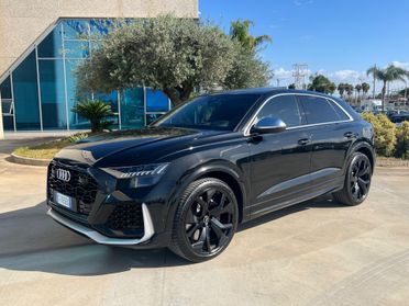 Audi RS Q8 4.0 mhev possibilità noleggio no scoring
