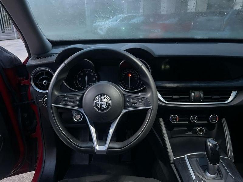 Alfa Romeo Stelvio 2.2 t Sport Tech rwd 160cv auto