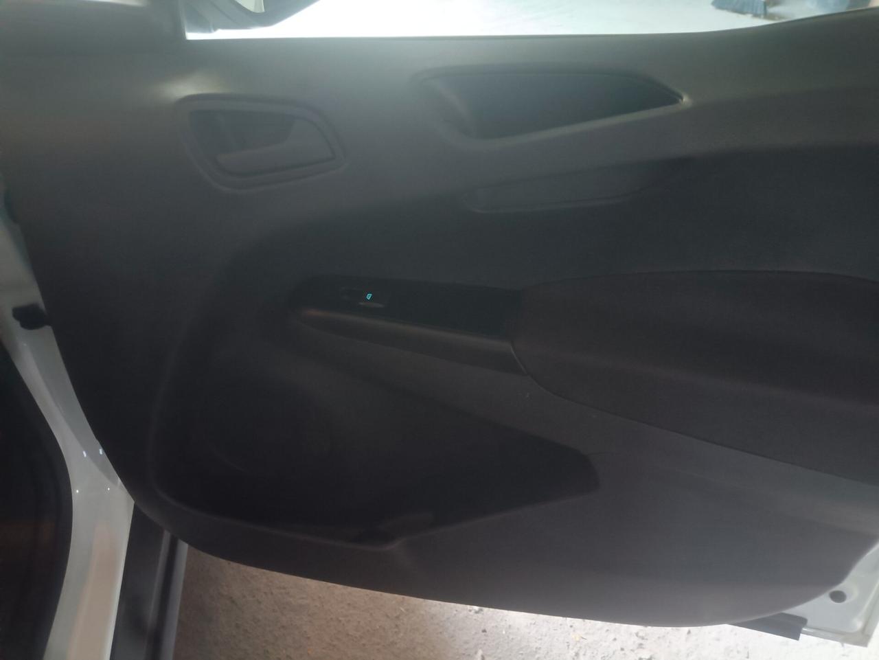 Ford Transit Courier 1.5 TDCi 75CV Van Entry