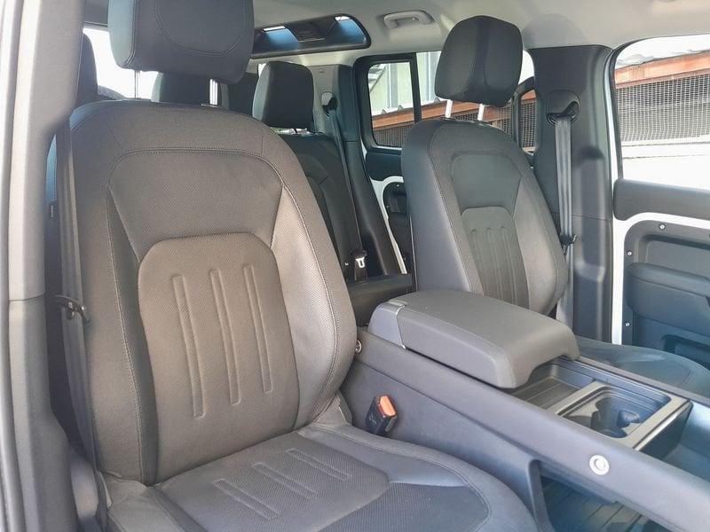 Land Rover Defender 2.0 SD4 240 110 S AWD auto