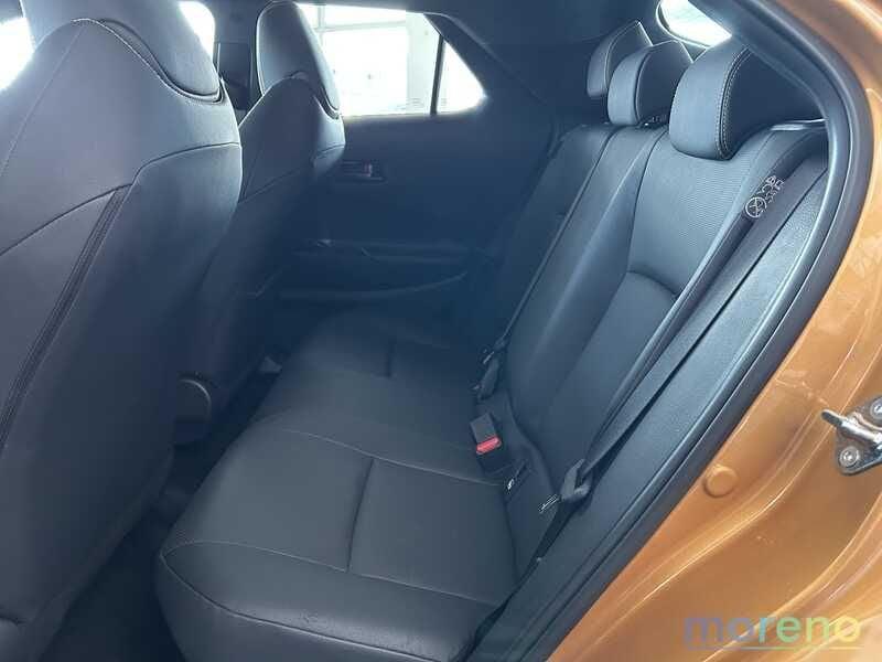 Toyota C-HR 2.0 phev Lounge Premiere fwd e-cvt