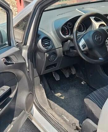Opel Corsa 1.2 GPL OK NEOPATENTATI