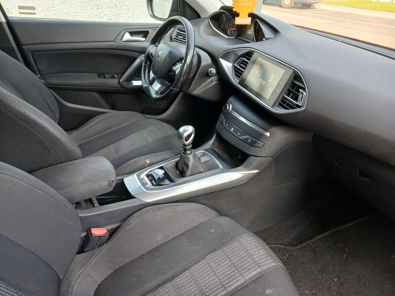 Peugeot 308 BlueHDi 150 SW