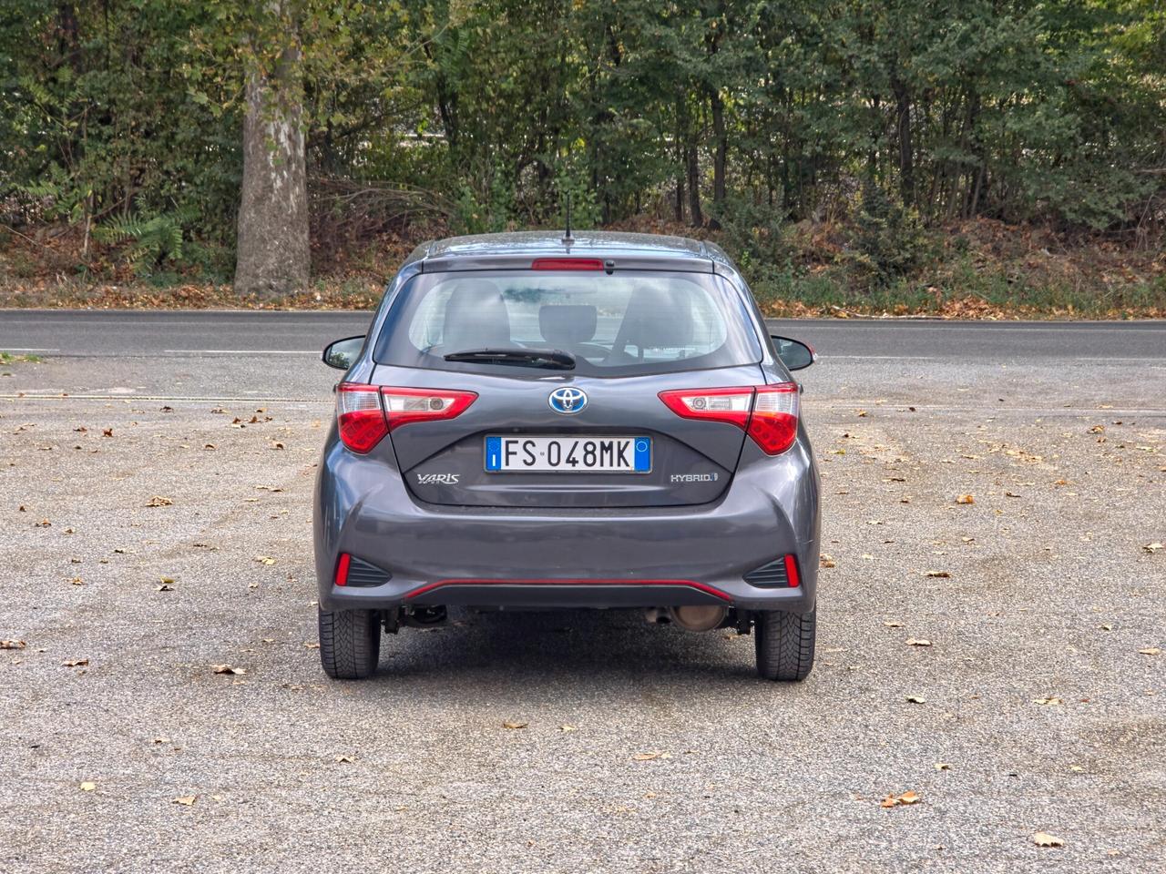 Toyota Yaris 1.5 Hybrid 5 porte Business E6 Automatico NEO 2018