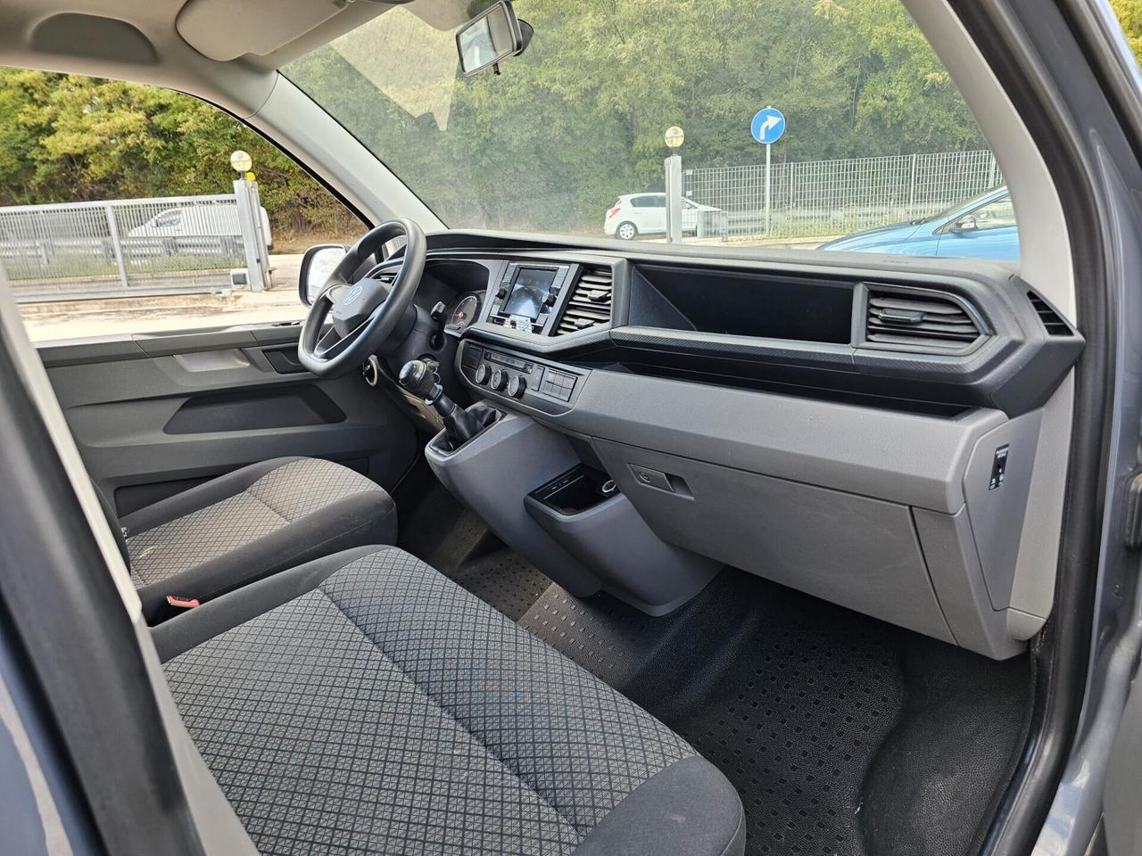Volkswagen Caravelle 2.0 TDI 110CV PC Trendline