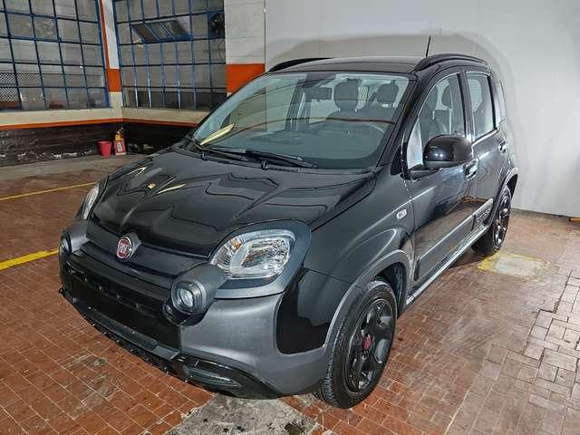 Fiat Panda 1.0 Hybrid 70cv Cross+Clima Auto 36 Rate da 177,95