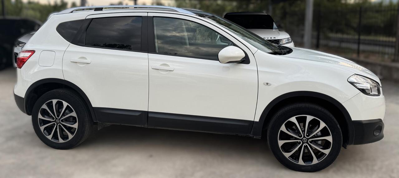 Nissan Qashqai 2.0 dCi DPF Tekna