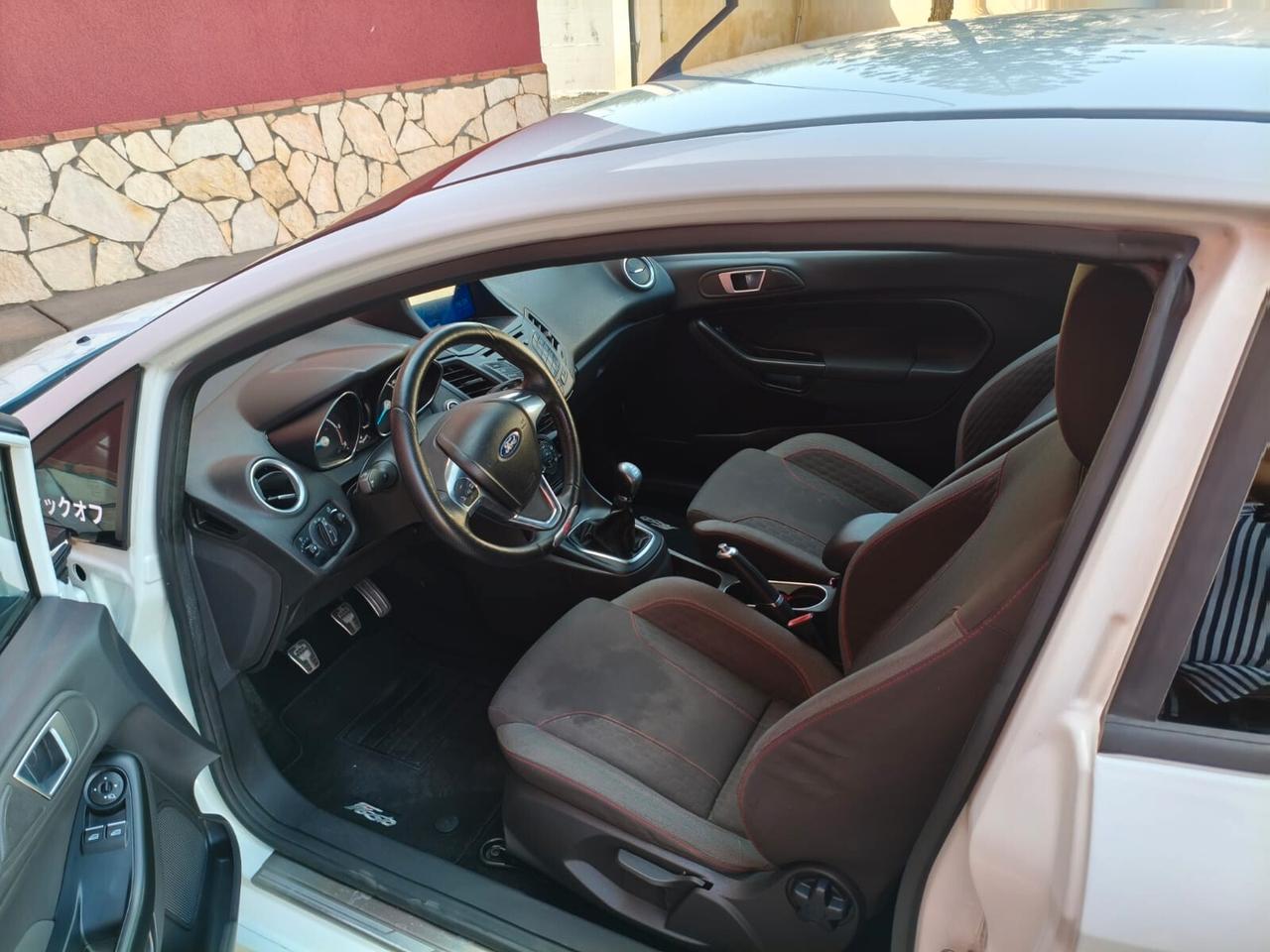 Ford Fiesta 1.5 TDCi 95CV 3 porte ST-Line