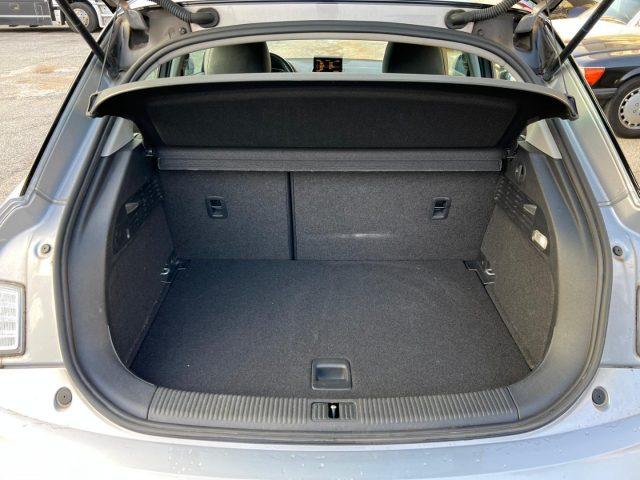 AUDI A1 SPB 1.8 TFSI S tronic S-Line Uniprop.