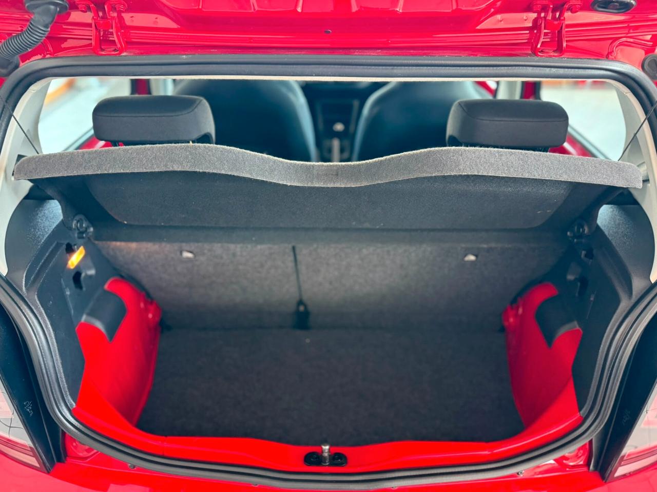 VW up! 1.0METANO X NEOPATENTATI 2019