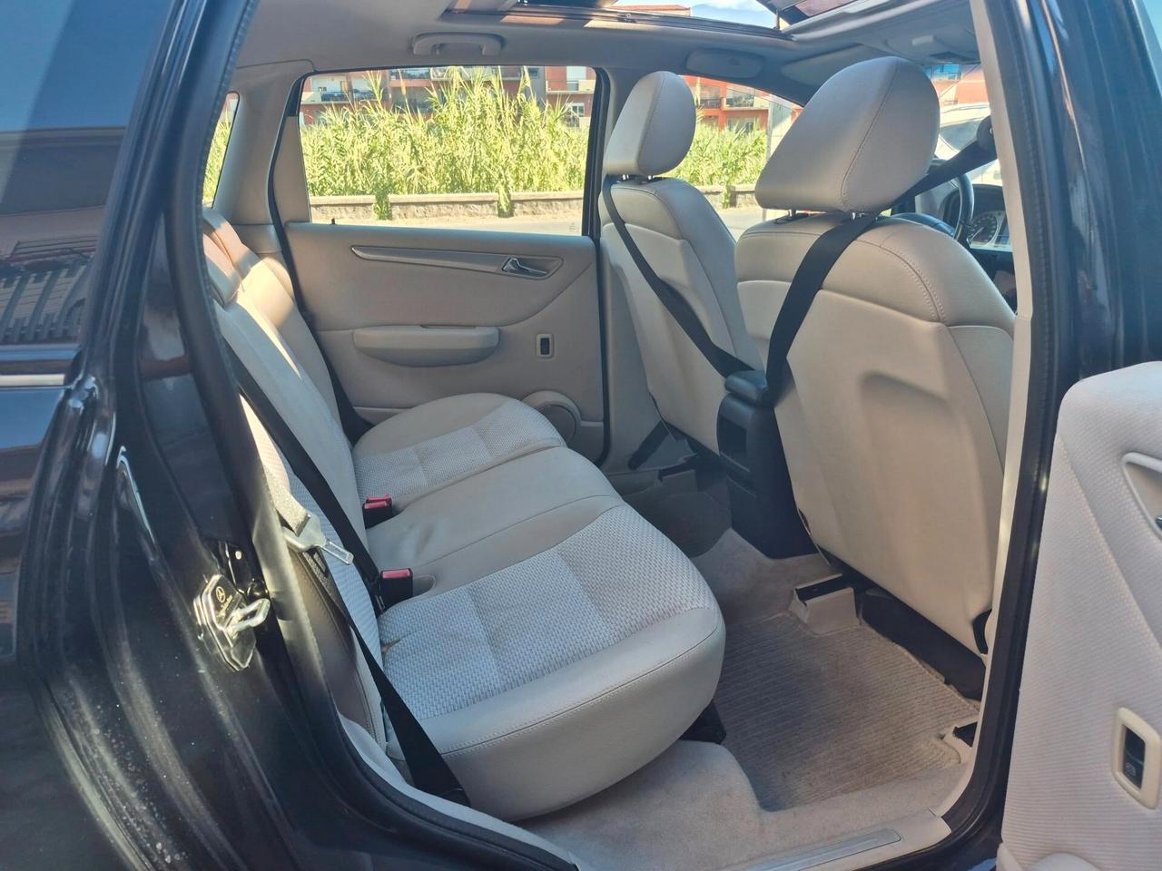 Mercedes-benz B 200 CDI Executive