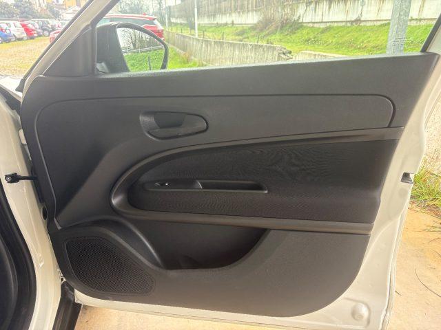 FIAT 600 Hybrid 100 CV DCT MHEV AUTOMATICA DA PROVARE