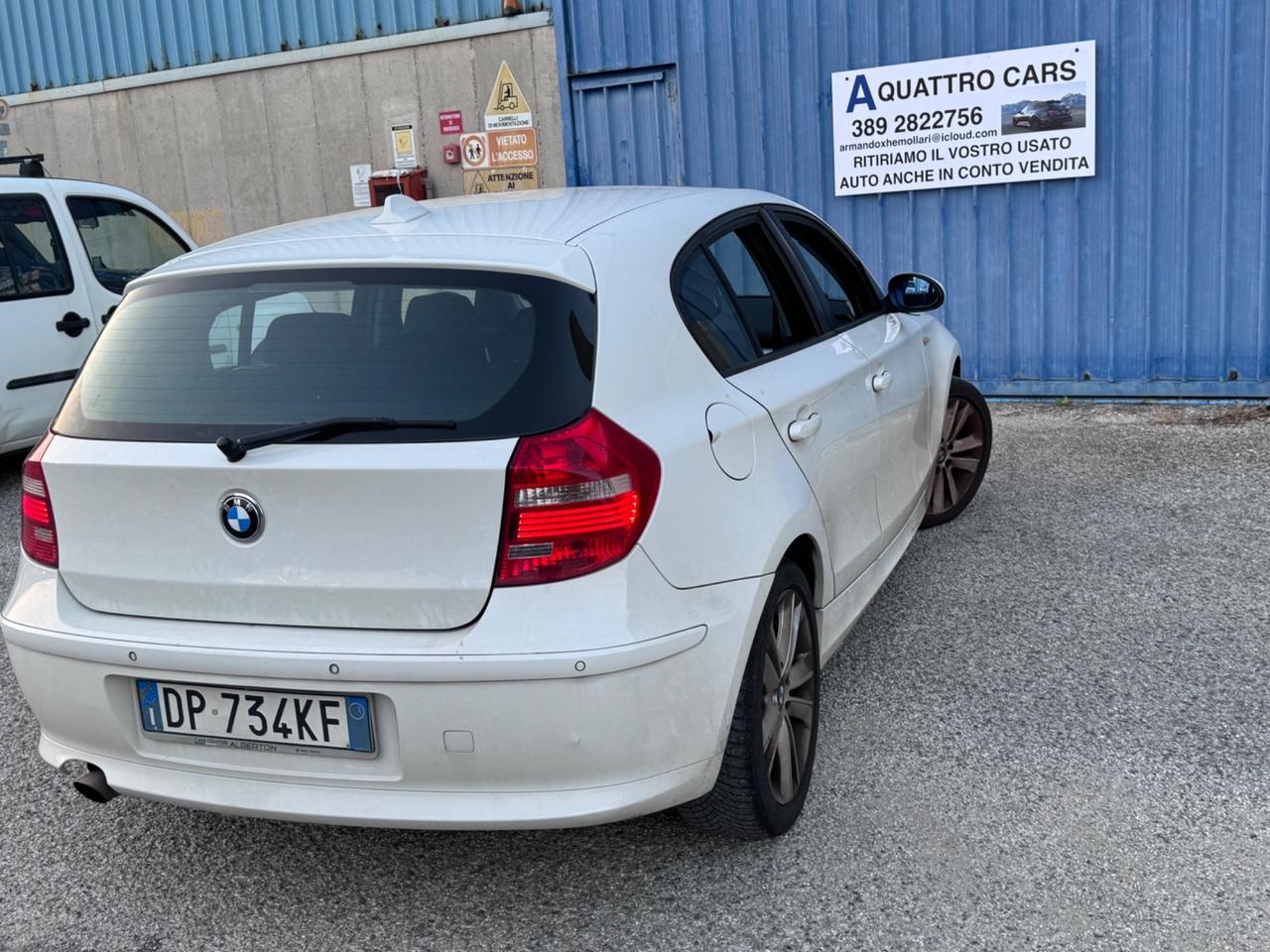 Bmw 118 118i cat 5 porte Attiva