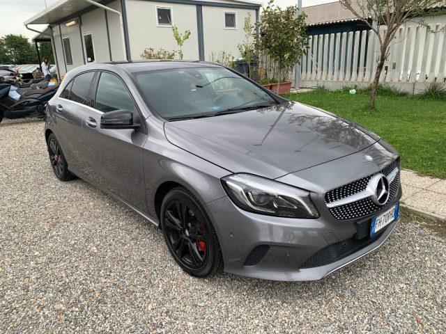 MERCEDES-BENZ A 180 Premium