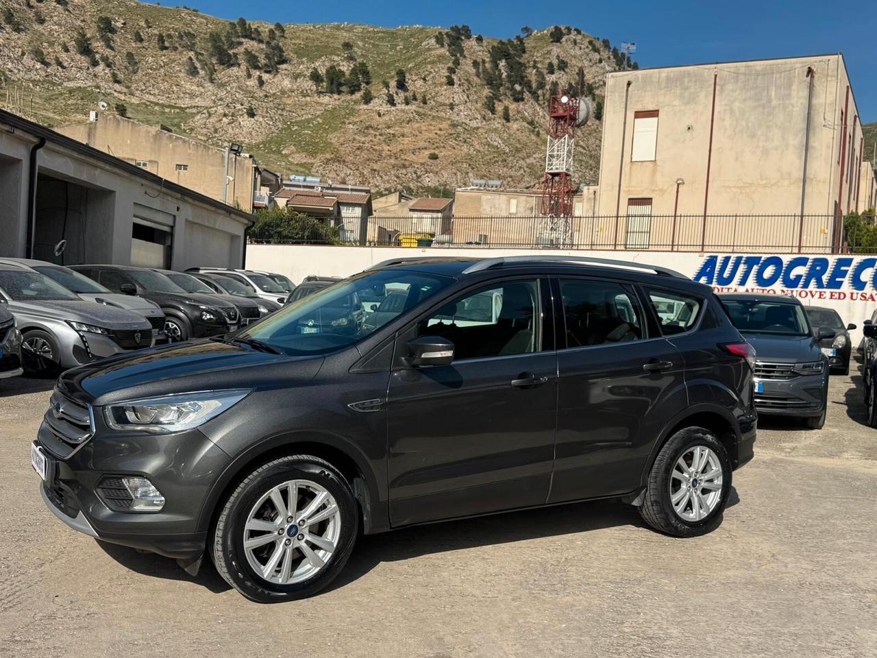 Ford Kuga 2.0 TDCI 120 CV S&S 2WD Business