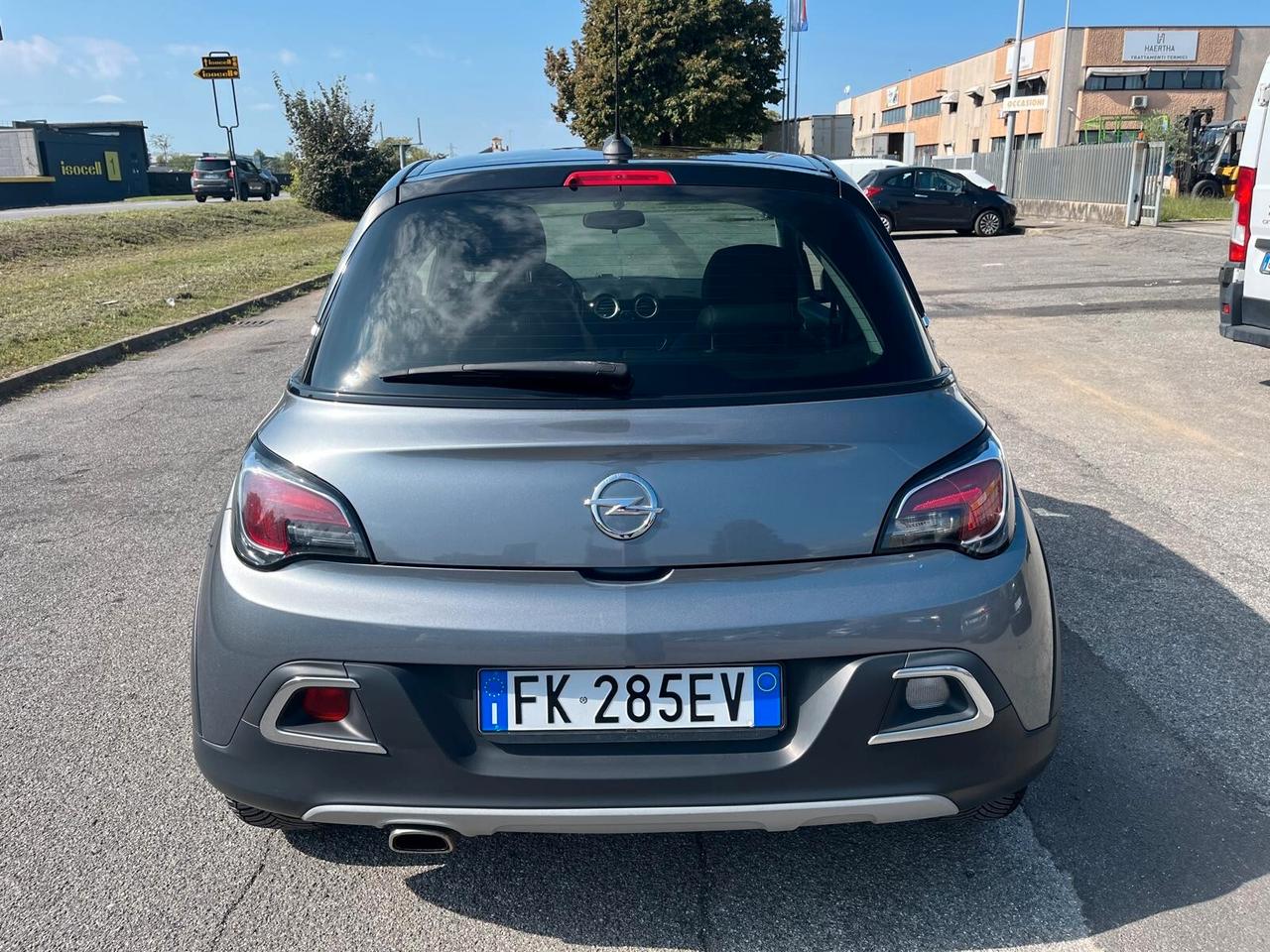 Opel Adam 1.2 70 CV