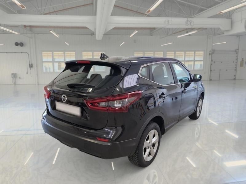 NISSAN QASHQAI 1.3 DIG-T 140 BUSINESS CROSSOVER