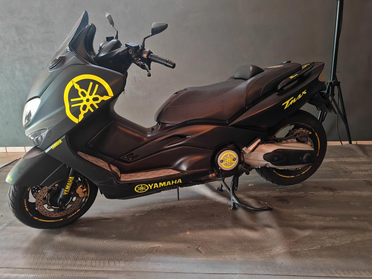 Yamaha T Max Black Max