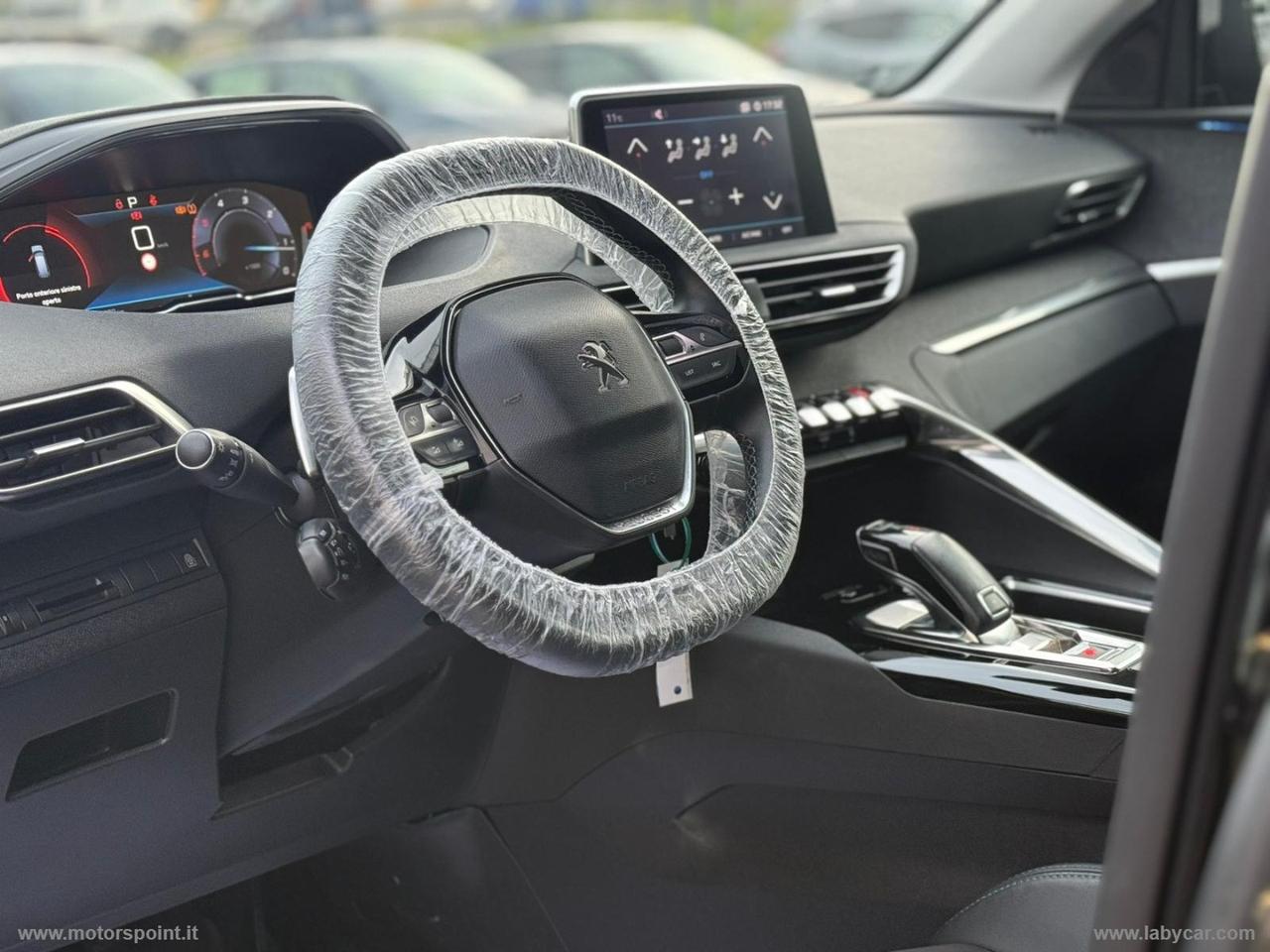 PEUGEOT 5008 BlueHDi 130 S&S EAT8 Crossway