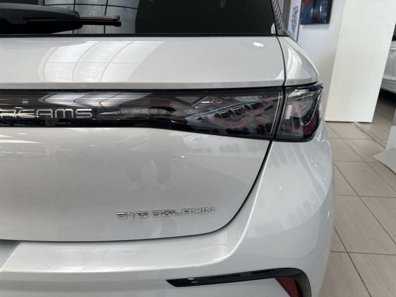 BYD DOLPHIN Design