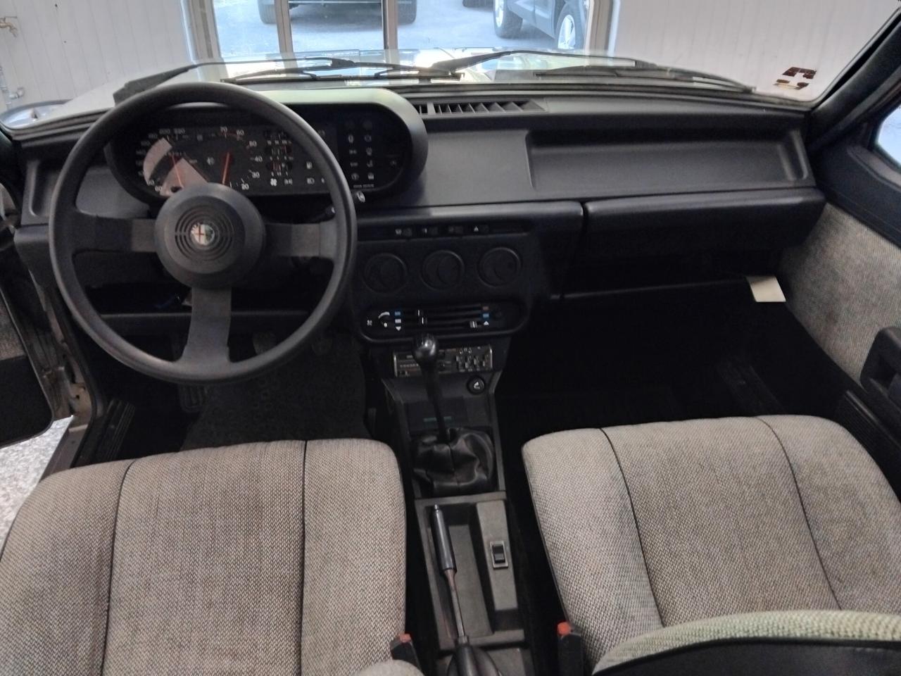 Alfa Romeo Giulietta 1.6 L