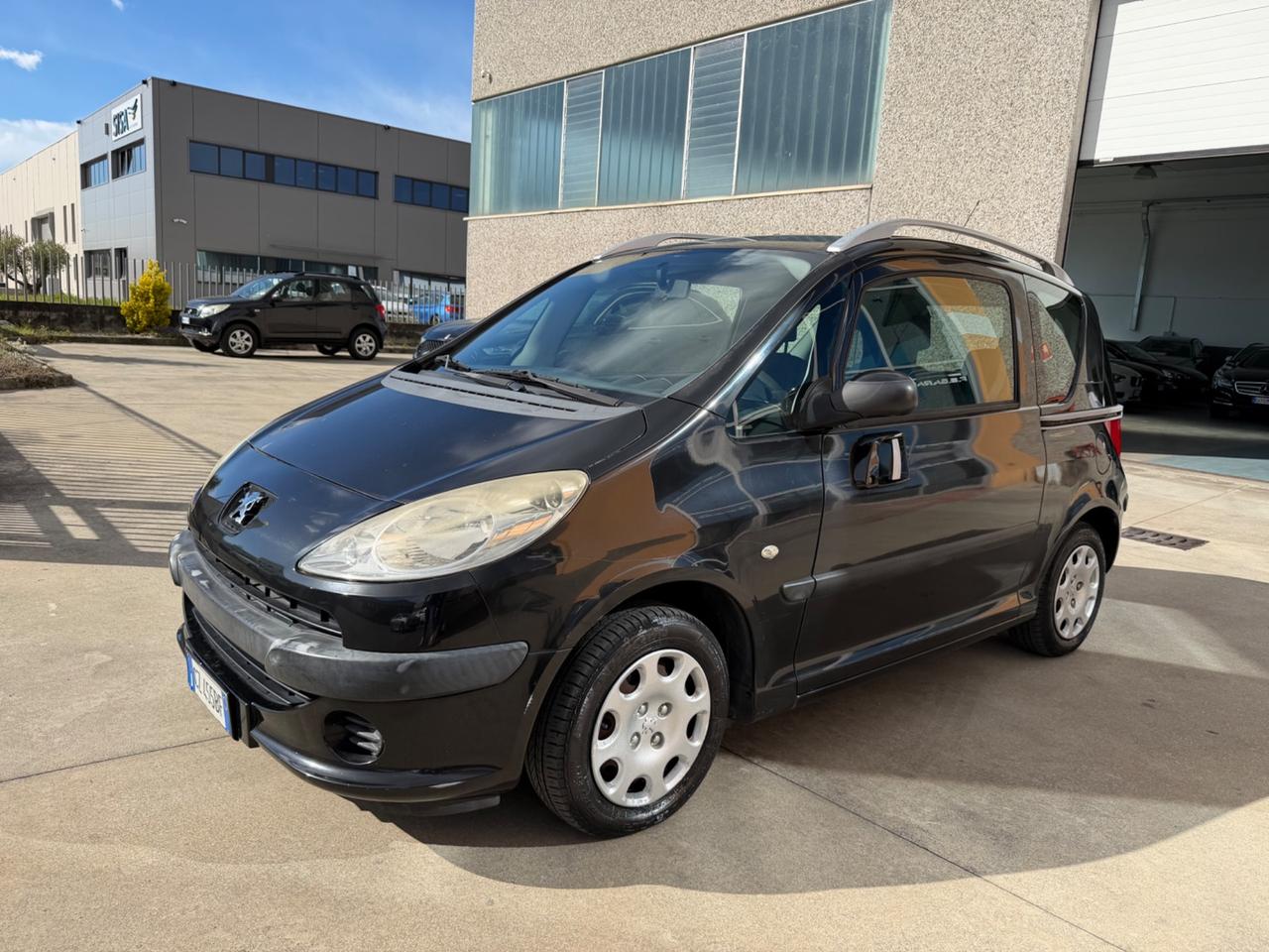 Peugeot 1007 1.4 Trendy