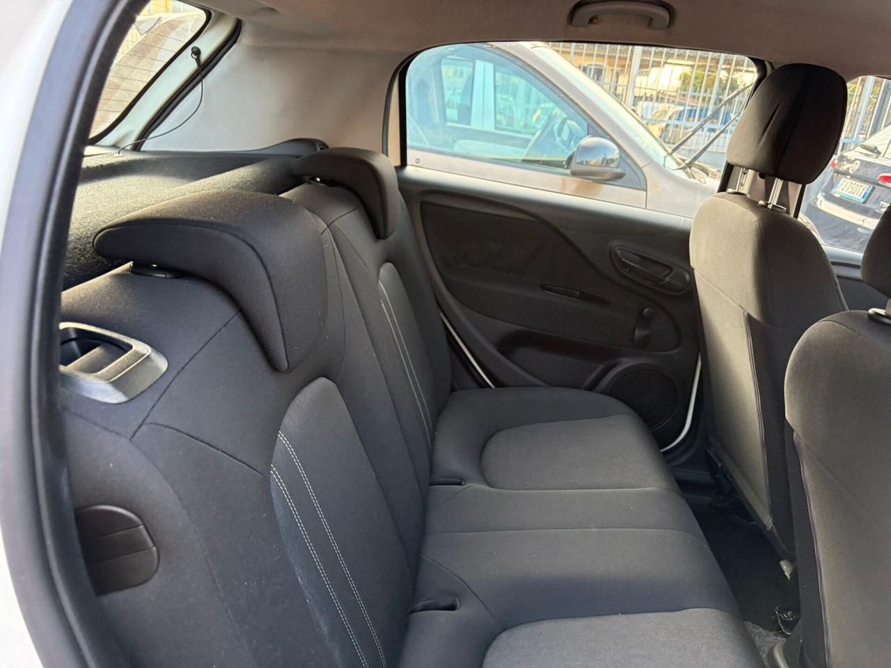Fiat Punto 1.3 MJT II 75 CV 5 porte Lounge