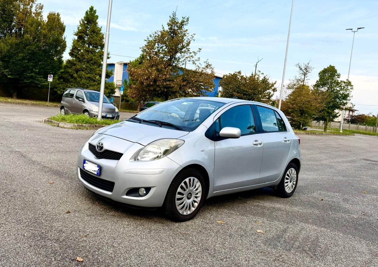 Toyota Auris 1.3 5 porte Active