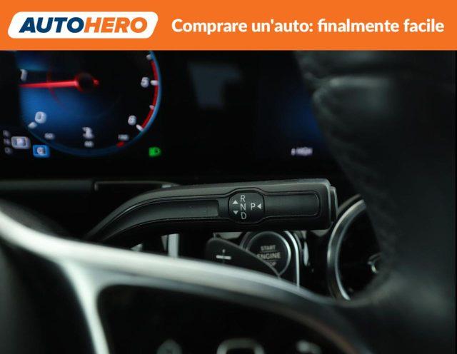 MERCEDES-BENZ GLA 180 d Automatic Sport