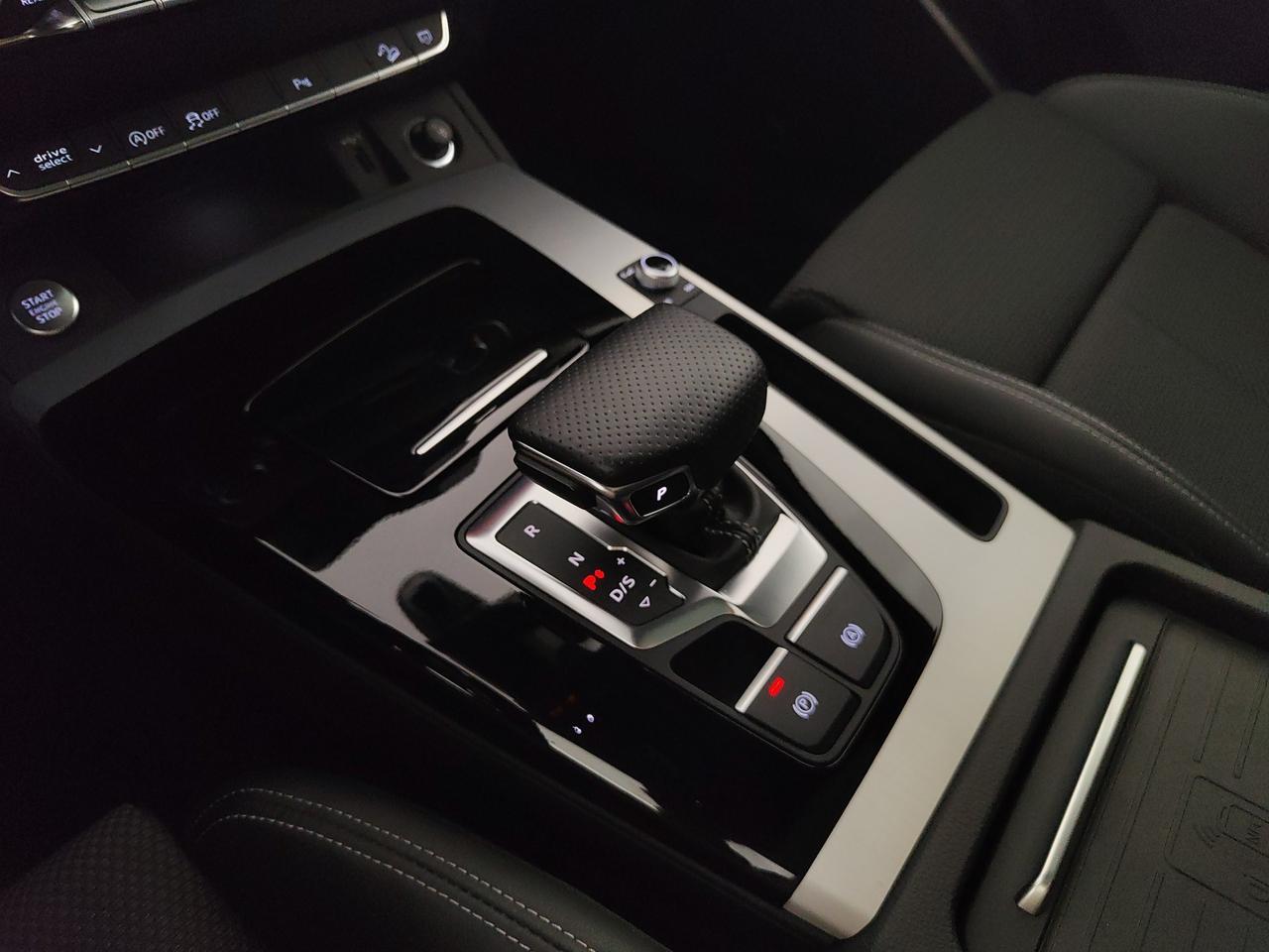 AUDI Q5 Sportback 40 2.0 tdi mhev 12V S line Plus quattro s-tronic