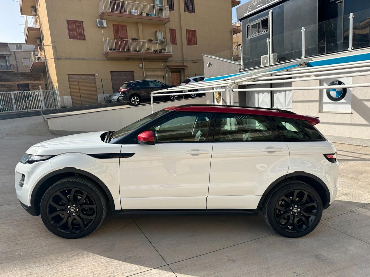 Land Rover Range Evoque 2.2 TD4 5p. Dynamic